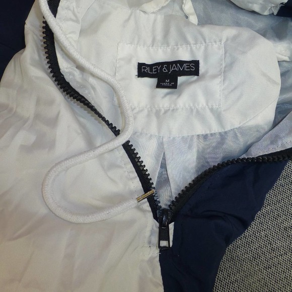 Riley & James Hoodie M Red White Blue Windbreaker "Good Vibes" 1/2 Zip - Picture 4 of 8